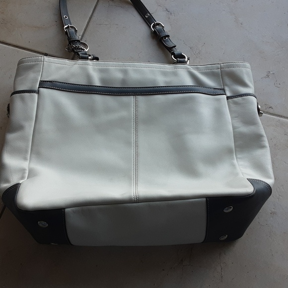 Coach large tote or diaper bag or laptop bag - Picture 8 of 12